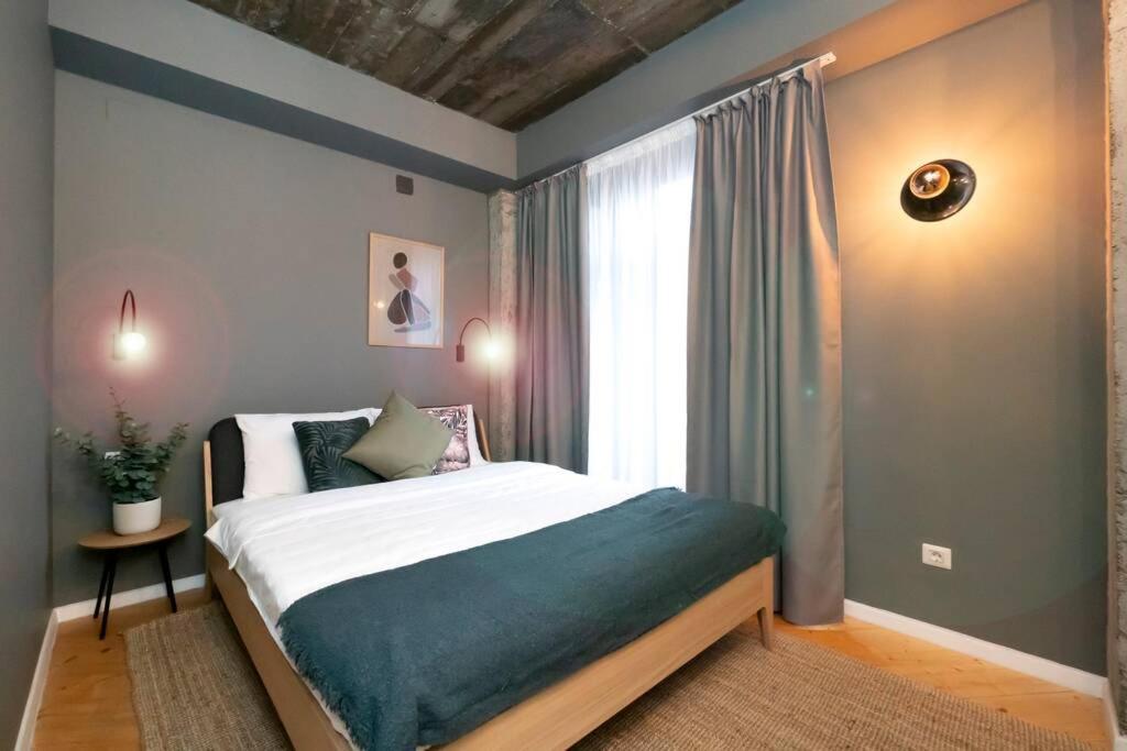 Ferienwohnung Marvellous Design 2Br Old Town Bukarest Exterior foto